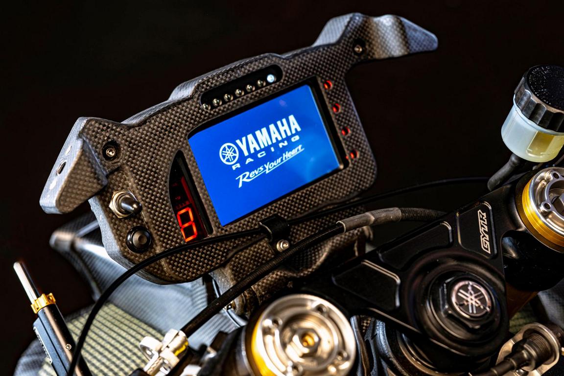 Arma da pista: Yamaha R1 GYTR PRO 25th Anniversary Limited Edition!