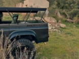 Ares Land Rover Defender Cabrio als ultimativer Offroad-Cruiser!