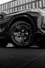 Larte BMW X6 M 2023 (LCI): ¡Un toque de automovilismo!