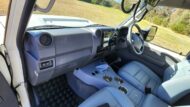 Earthcruiser Toyota Land Cruiser 6×6 conversion as an off-road motorhome!