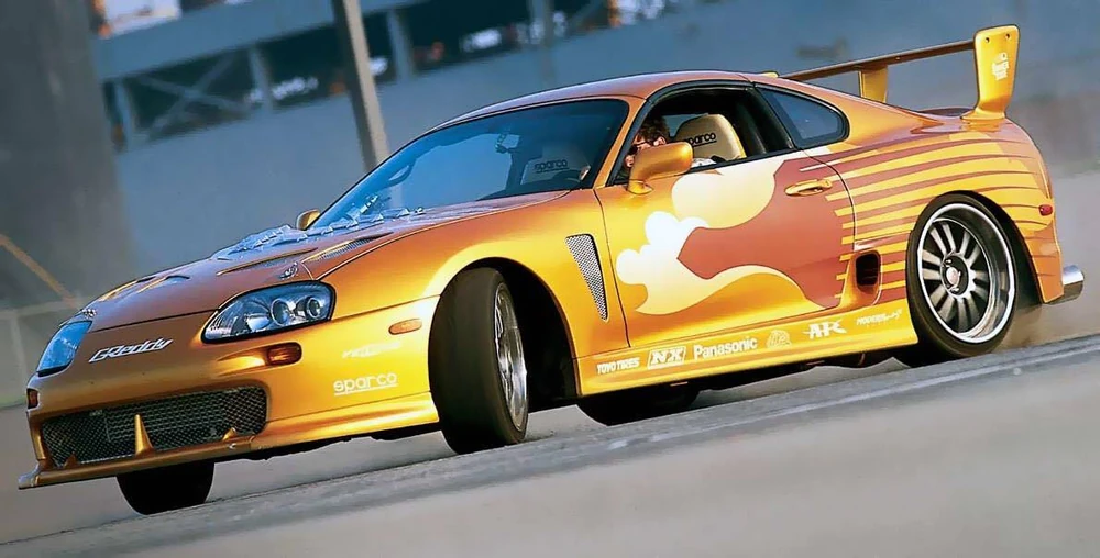 Toyota Supra from 2 Fast 2 Furious: the racing icon in detail!