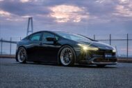 2023 Toyota Prius met Kuhl Racing “KR-60PRR” bodykit!