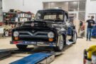 Roadster Shop's 100 Ford F-1955: classic meets modern!