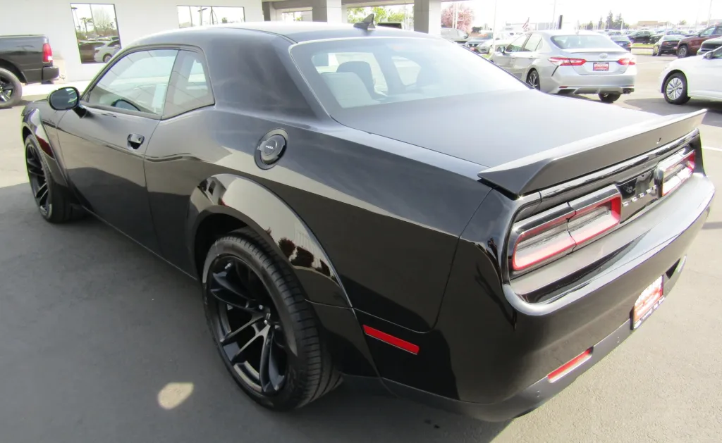 A timeless appearance: The 2021 Dodge Challenger T/A!