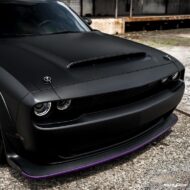 Black Dodge Challenger SRT Demon: de poort naar de hel!