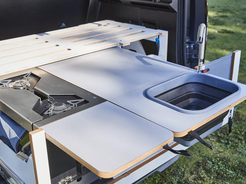 Elektro-Camper Nissan Townstar EV: Innovation trifft Natur