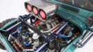 SEMA: Toyota Land Cruiser Bruiser met NASCAR-motor en tankbaan!