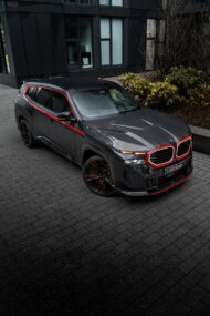 BMW XM LABEL RED avec corps large en carbone de Larte Design !