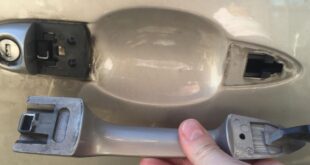 Instructions for changing a car door lock: Practical steps!