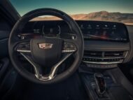 2025 Cadillac CT5-V i CT5-V Blackwing: luksus spotyka się z wydajnością!