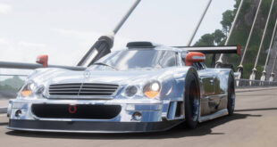 What is the top speed of the AMG CLK GTR Forza Edition?