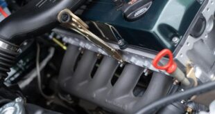 How do I know when my transmission fluid needs to be changed?