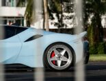 Street Wheels Ferrari SF90 Stradale باللون الأزرق الخليجي الفريد!