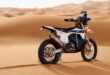 KTM 450 Rally Replica 2025: (تقريبًا) كل شيء جديد على الدراجة على الطرق الوعرة!