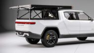 Camping with the Rivian R1T? A roof tent makes it possible!