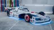 Unico: kit carrozzeria Liberty Walk sull'auto da corsa Formula E Gen3!